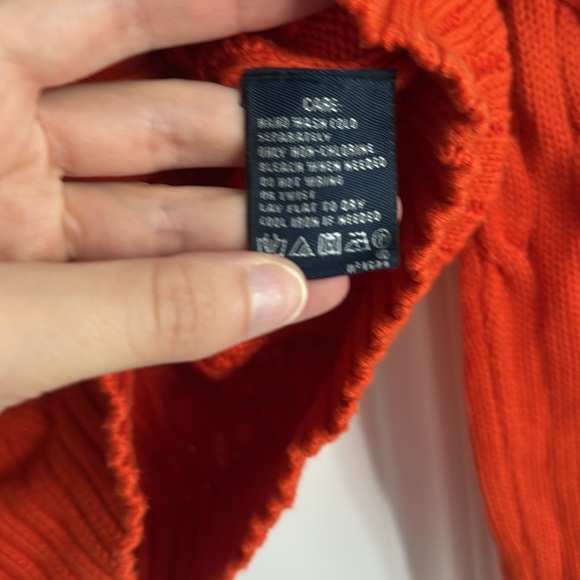 Ralph Lauren Women's V-Neck Sweater in Bright Orange - Picture 4 of 5